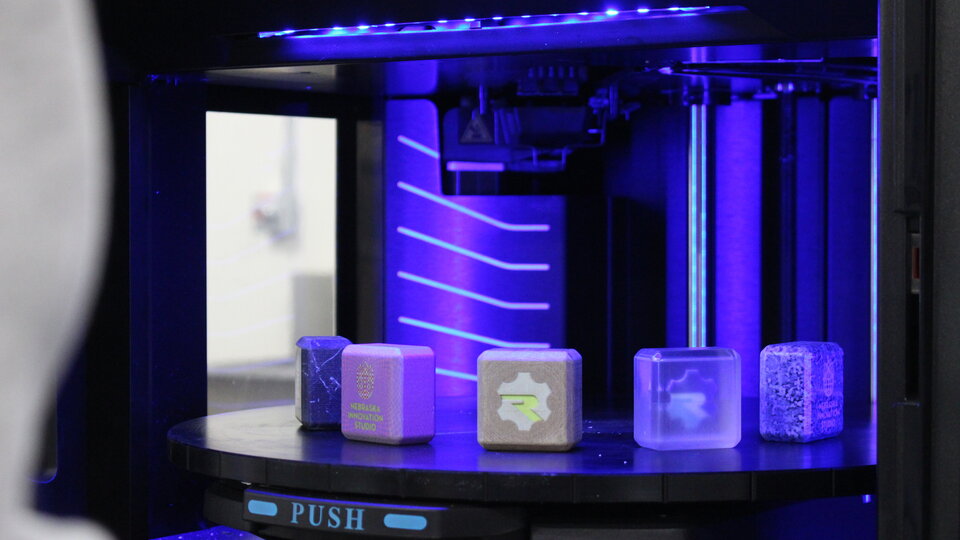 J55 Polyjet 3D Printer